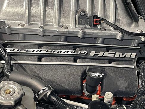 Used 2023 Dodge Challenger SRT Hellcat w/ Driver Convenience Group RWD image 31