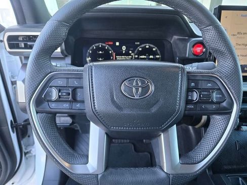 Used 2024 Toyota Tacoma TRD Off-Road AWD/4WD image 23