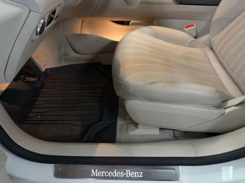Used 2023 Mercedes-Benz EQS 580 4MATIC Sedan image 11