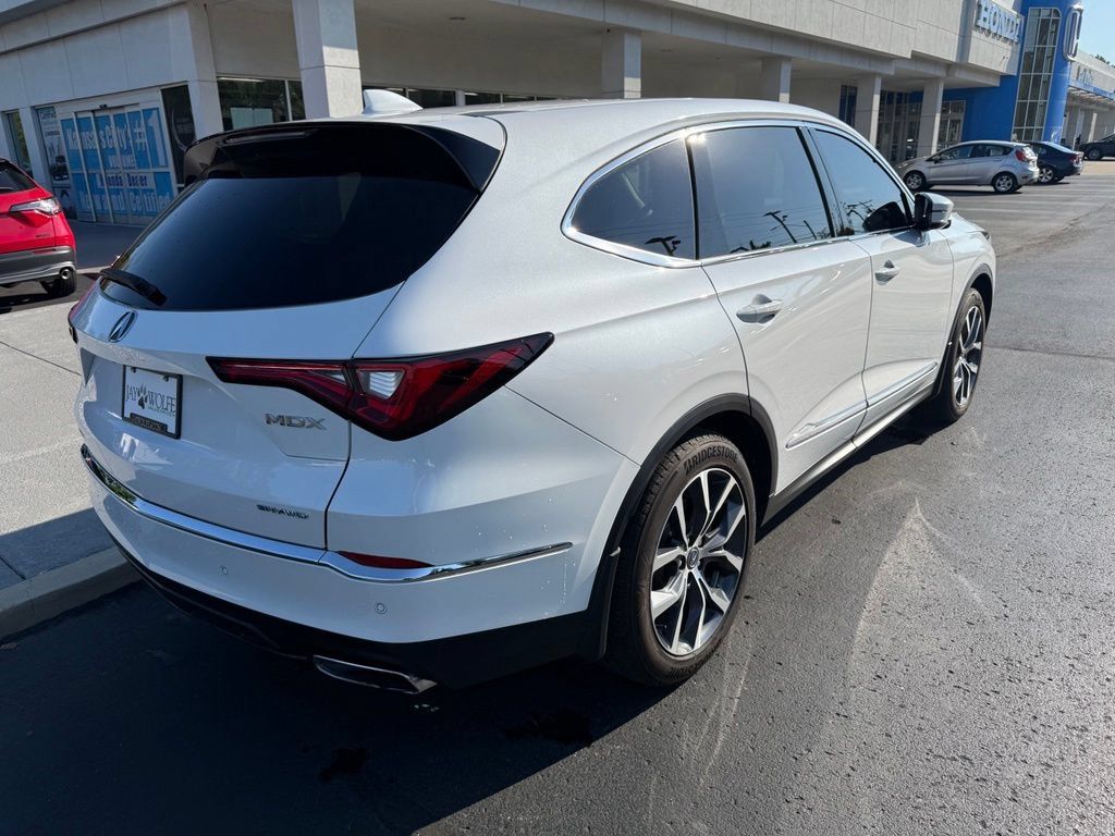Used 2024 Acura MDX w/ Technology Package AWD/4WD image 6