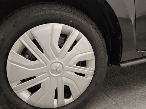 Used 2024 Mitsubishi Mirage ES image 31