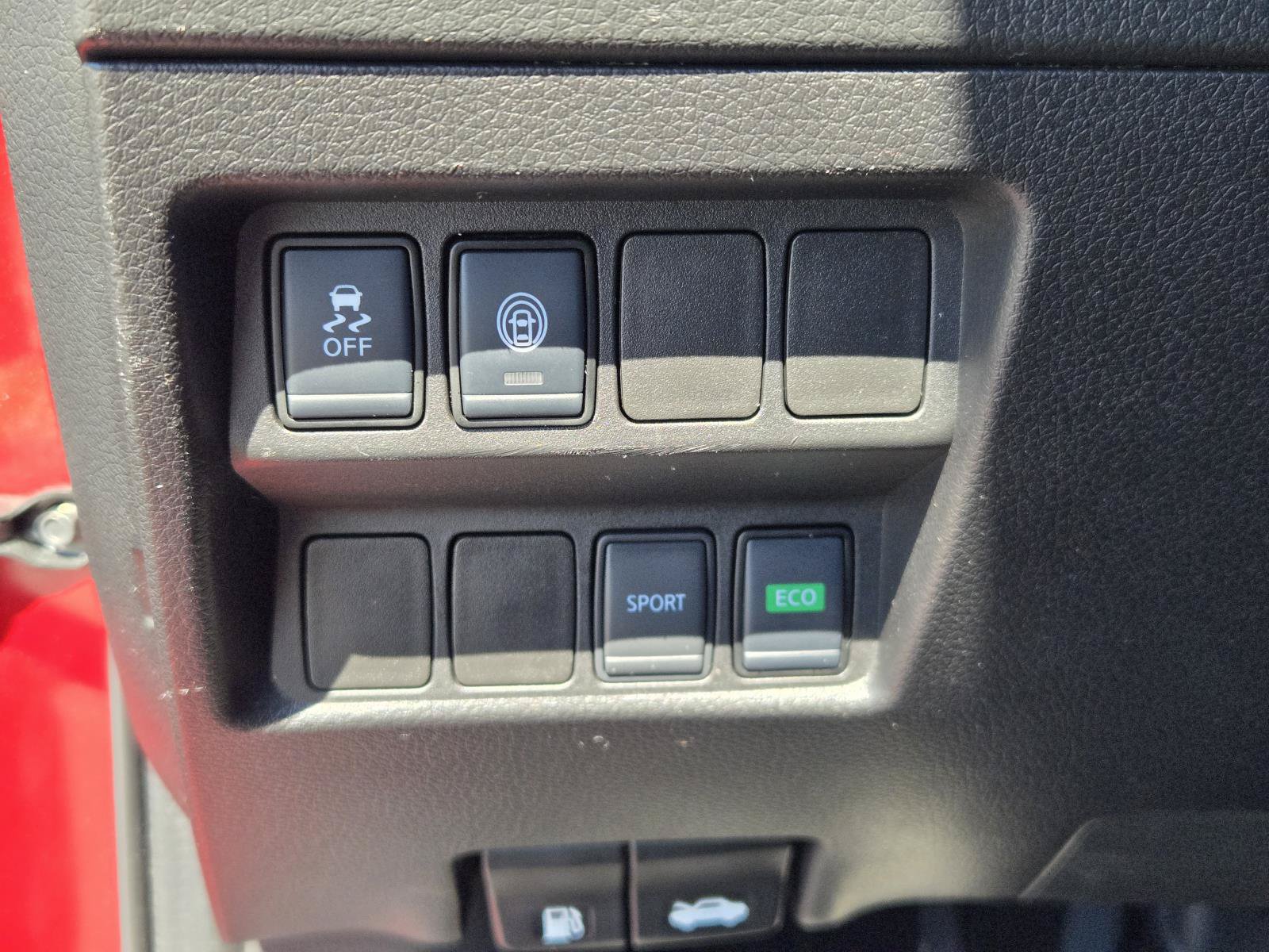 Used 2020 Nissan Rogue Sport S w/ Appearance Package FWD image 18
