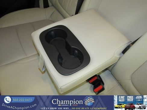 Certified 2024 Buick Encore GX Avenir w/ Avenir Convenience Package AWD/4WD image 17