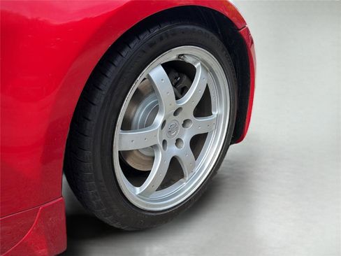 Used 2006 Nissan 350Z Touring RWD image 28