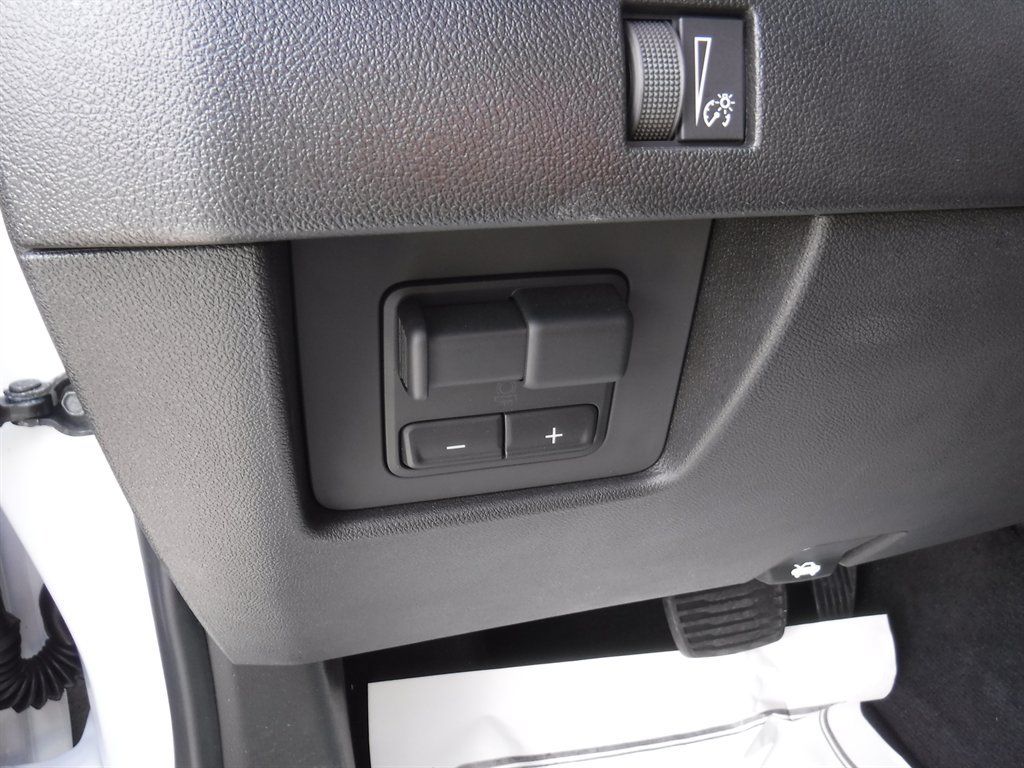Used 2025 GMC Canyon Elevation w/ Convenience Package AWD/4WD image 18