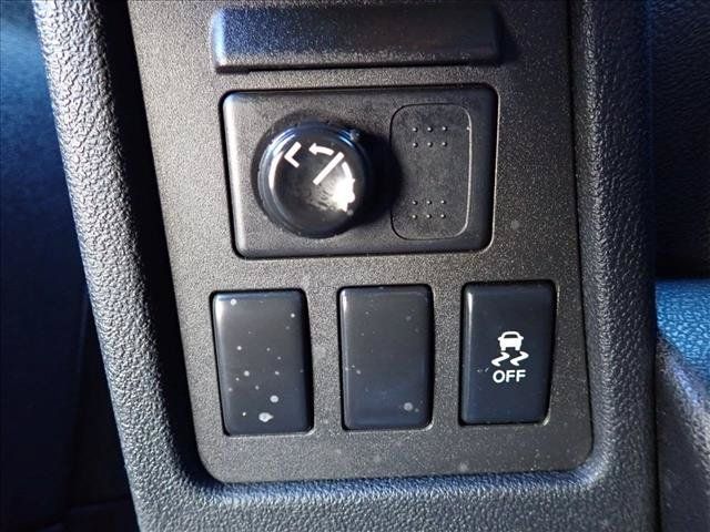 Used 2015 Nissan Rogue S w/ Convenience Package FWD image 13