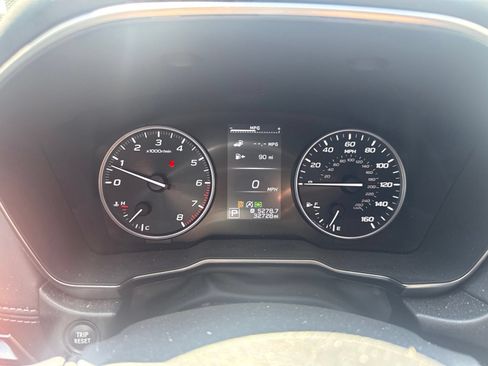Certified 2024 Subaru Outback Limited AWD/4WD image 12