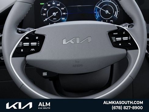 New 2026 Kia Niro Wind FWD image 22