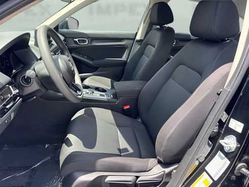 Used 2025 Honda Civic LX image 9