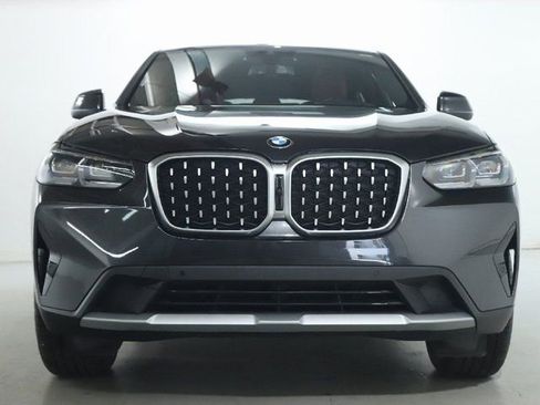 Used 2025 BMW X4 xDrive30i w/ Premium Package AWD/4WD image 6
