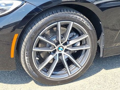 Used 2019 BMW 330i xDrive Sedan w/ Driving Assistance Package AWD/4WD image 29