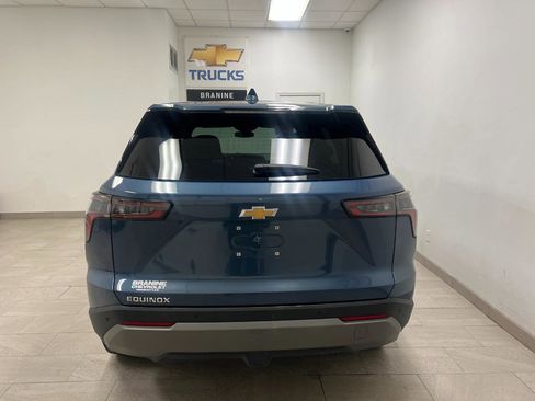 Used 2025 Chevrolet Equinox LT FWD image 18