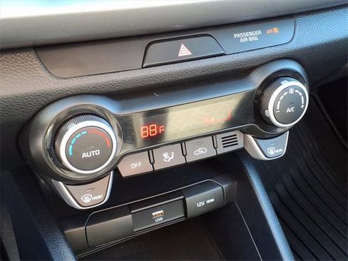 Used 2023 Kia Rio S w/ Technology Package image 16