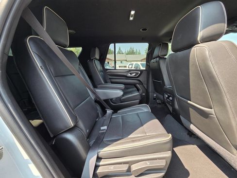 Used 2021 Chevrolet Tahoe Premier AWD/4WD image 30