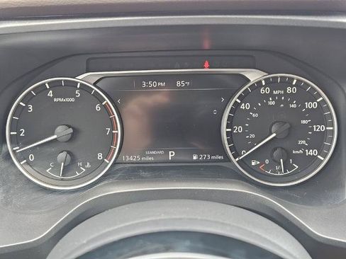 Certified 2023 Nissan Rogue SV FWD image 11