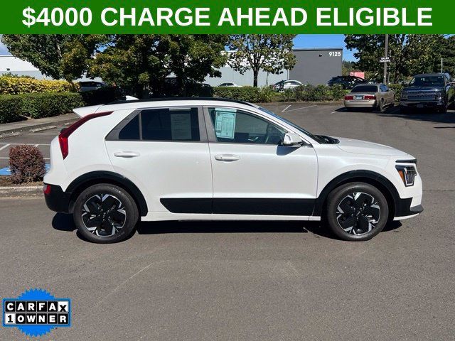 Used 2023 Kia Niro Wind w/ Wind Preserve Package FWD image 8
