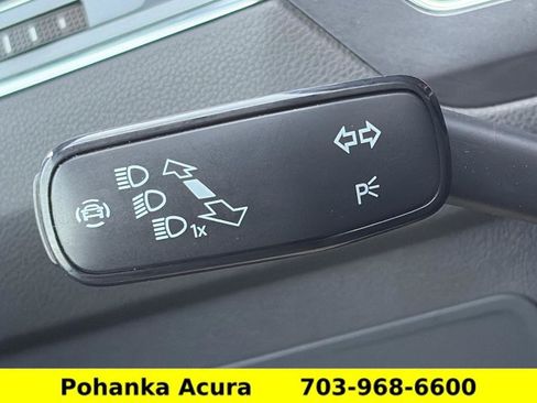 Used 2023 Volkswagen Tiguan SE R-Line FWD image 10
