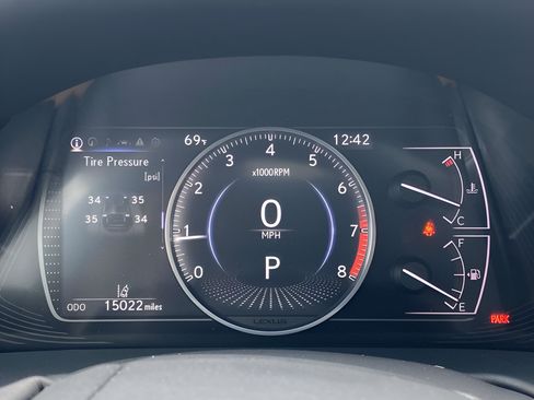 Used 2023 Lexus ES 350 w/ Accessory Package (Z1) FWD image 24