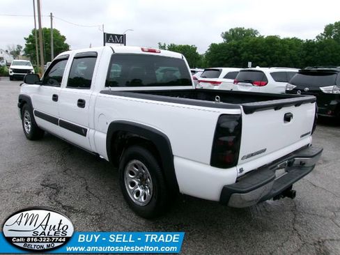 Used 2005 Chevrolet Silverado 1500 LS w/ Light Duty Power Package RWD image 3