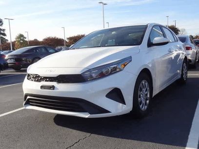 Used 2023 Kia Forte LX