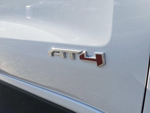 Used 2025 GMC Sierra 1500 AT4 w/ AT4 Premium Package image 23