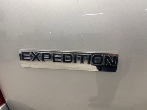 Used 2014 Ford Expedition EL XL image 8