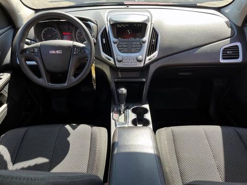 Used 2017 GMC Terrain SLE image 14
