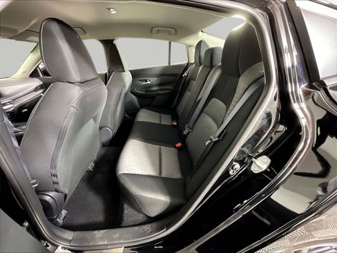 Used 2026 Nissan Sentra SV w/ SV Convenience Package FWD image 22