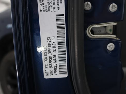 Used 2024 RAM 3500 Laramie w/ Night Edition AWD/4WD image 86