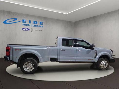 Used 2024 Ford F450 Platinum w/ FX4 Off-Road Package AWD/4WD image 5