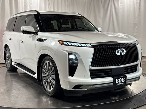 Used 2025 INFINITI QX80 Luxe AWD/4WD image 6
