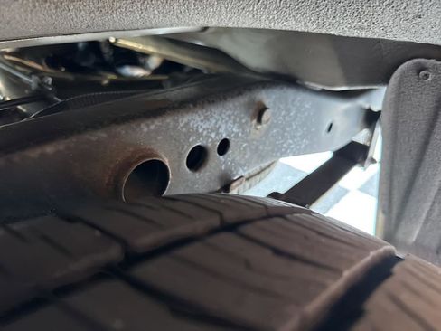 Used 2018 Nissan Frontier SV image 43