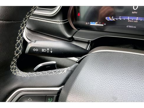 Used 2023 Jeep Grand Cherokee L Laredo w/ Luxury Tech Group I AWD/4WD image 20