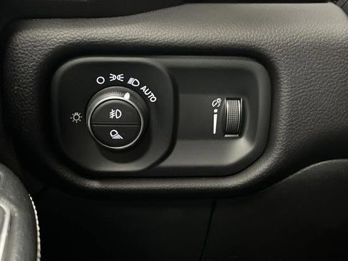 Used 2023 RAM 2500 Big Horn w/ Night Edition image 23