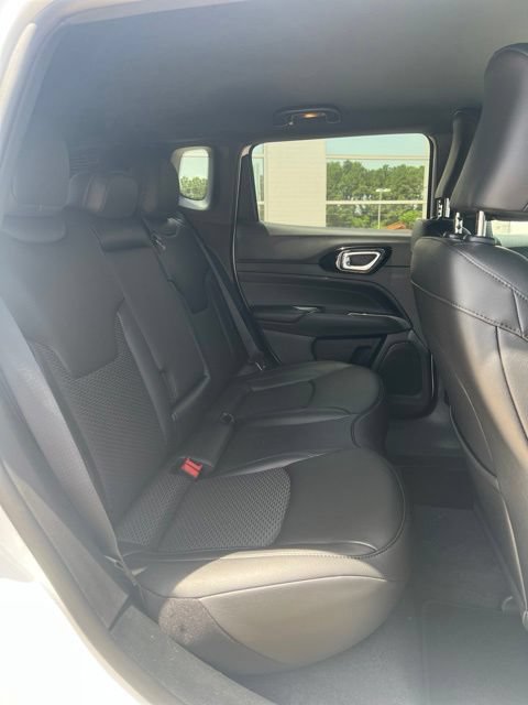 New 2026 Jeep Compass Latitude AWD/4WD image 13