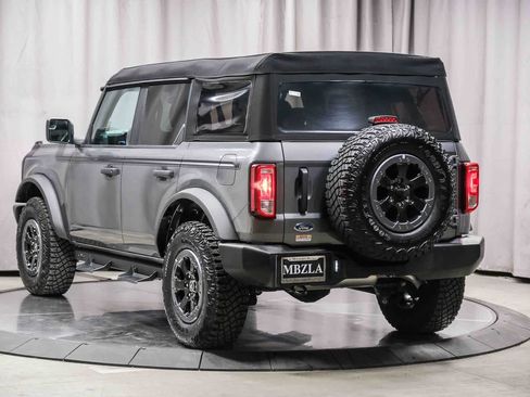 Used 2023 Ford Bronco Big Bend image 2