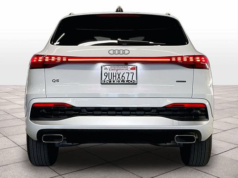 Certified 2025 Audi Q5 Premium Plus w/ Premium Plus image 7