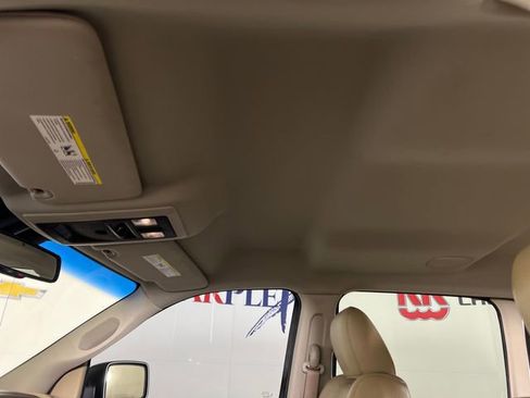 Used 2014 RAM 1500 Laramie w/ Convenience Group image 21