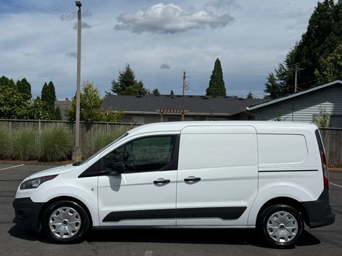 Used 2016 Ford Transit Connect XL FWD image 2