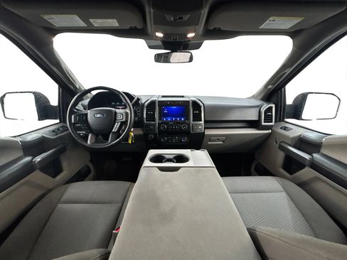 Used 2019 Ford F150 XLT w/ Equipment Group 302A Luxury AWD/4WD image 17