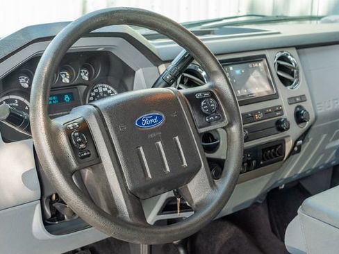 Used 2016 Ford F250 XLT AWD/4WD image 24