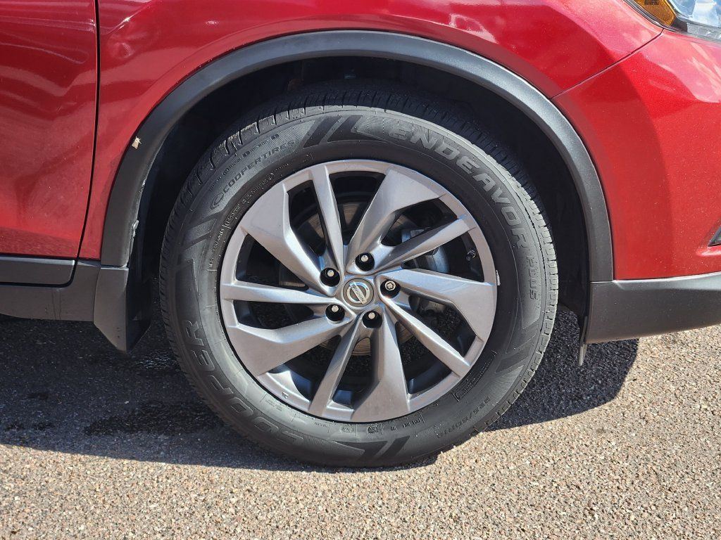 Used 2016 Nissan Rogue SL w/ SL Premium Package FWD image 30