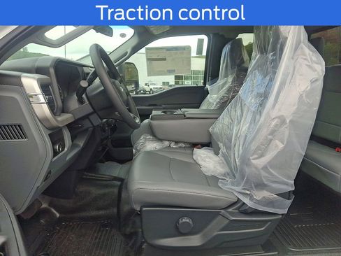 New 2025 Ford F350 XL w/ XL Chrome Package image 9