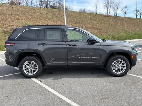 New 2026 Jeep Grand Cherokee Laredo X AWD/4WD image 9
