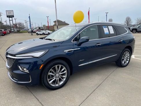 Certified 2024 Buick Enclave Avenir w/ Avenir Technology Package AWD/4WD image 2