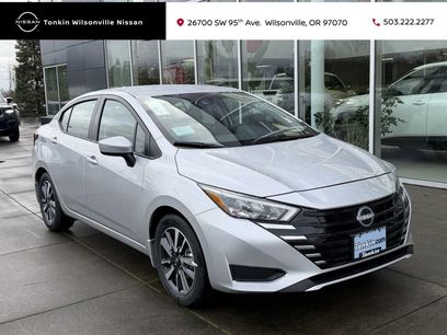 New 2025 Nissan Versa SV w/ Trunk Package