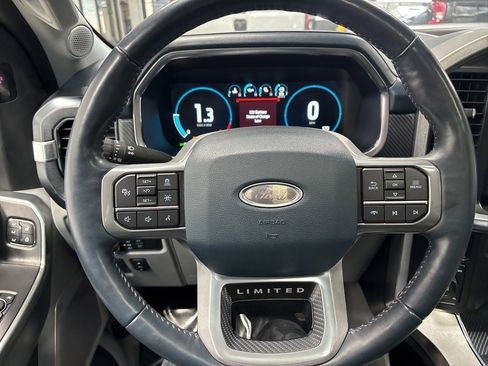 Used 2022 Ford F150 Limited image 35