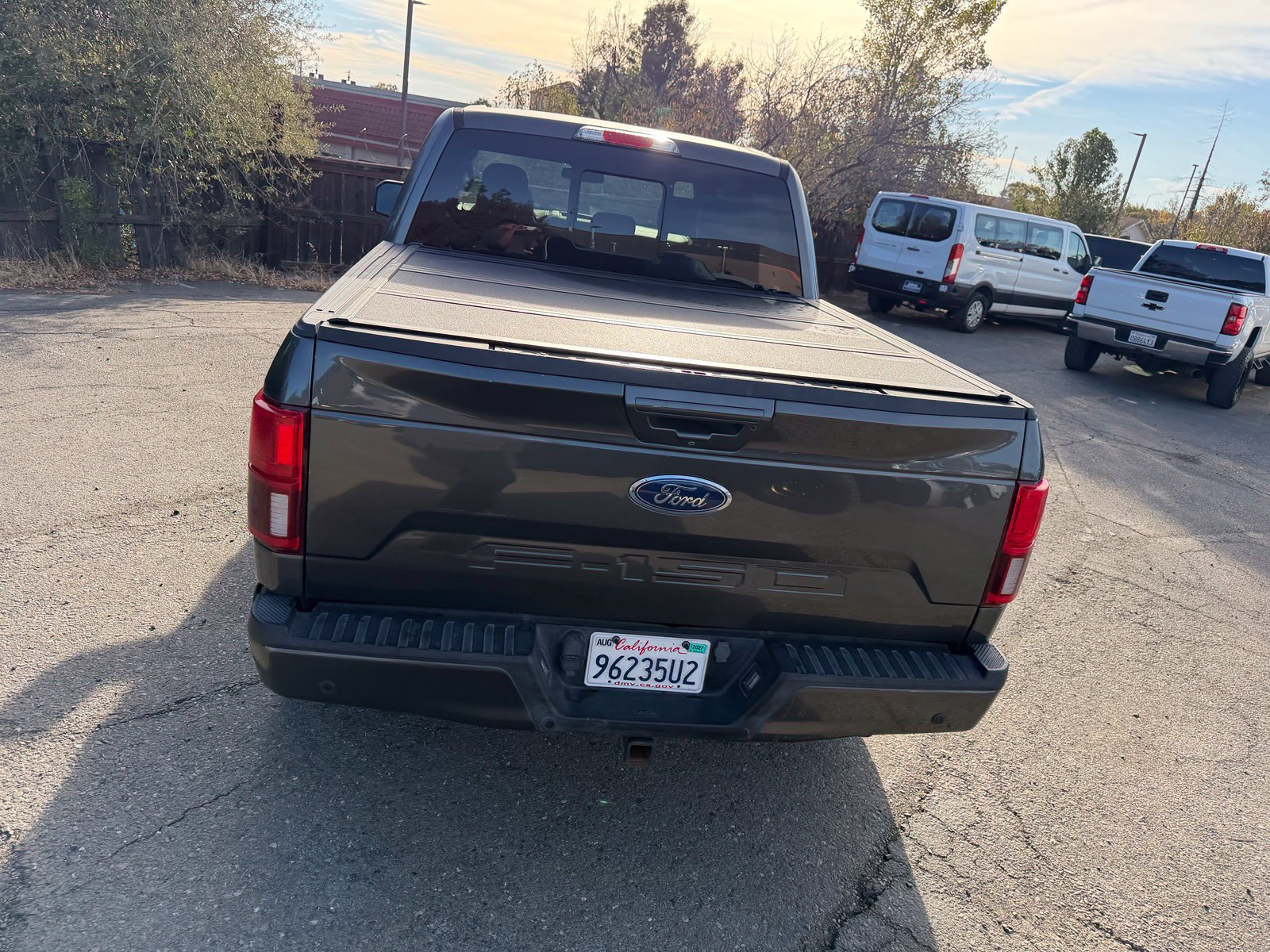 Used 2019 Ford F150 Lariat w/ Equipment Group 502A Luxury AWD/4WD image 4