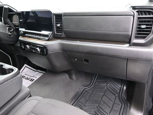 Used 2024 Chevrolet Silverado 1500 LT w/ Protection Package AWD/4WD image 38