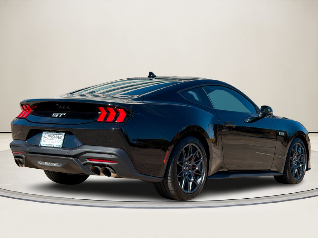 Used 2026 Ford Mustang GT Premium w/ GT Performance Package RWD image 3
